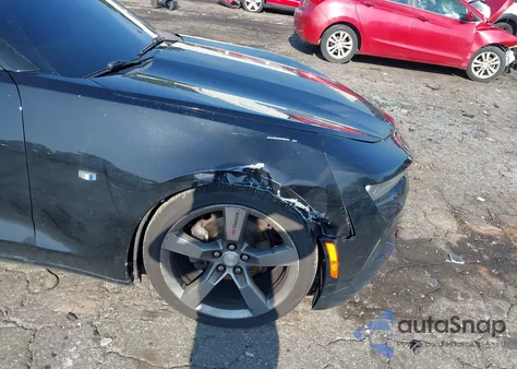 2017 Chevrolet Camaro 1Lt z USA, uszkodzony, nr VIN 1G1FB1RS5H0110870